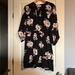 Lightweight comfortable floral dress